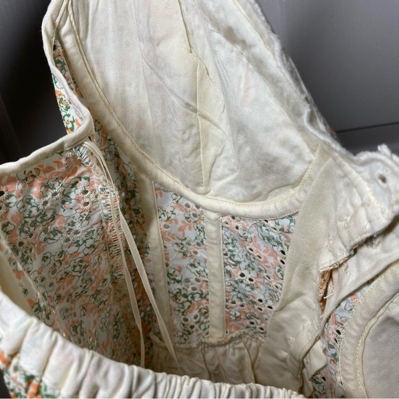 ASTR NWOT Yamila Corset Floral Midi Dress Green Size Small S Romantic Feminine - Picture 9 of 15